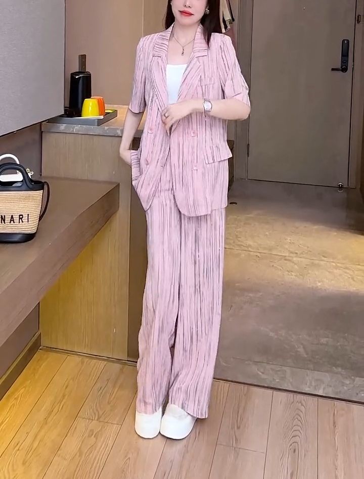 パンツセットアップ ワイド 優雅な半袖ストライプワイドパンツセット
