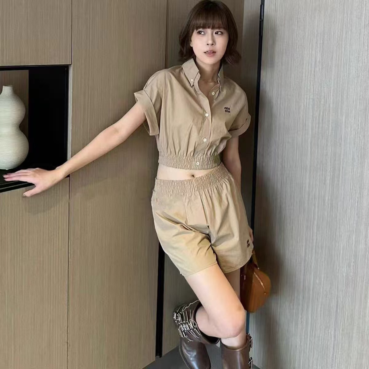 パンツセットアップ クロップド丈ショートセットアップ
