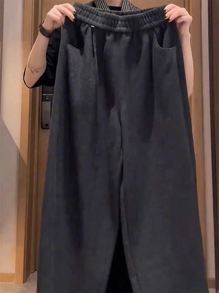 https://fulmo-img-server.com/pants-set/98d92a49-ea86-4aad-9ac0-8d2c9806b338.jpg