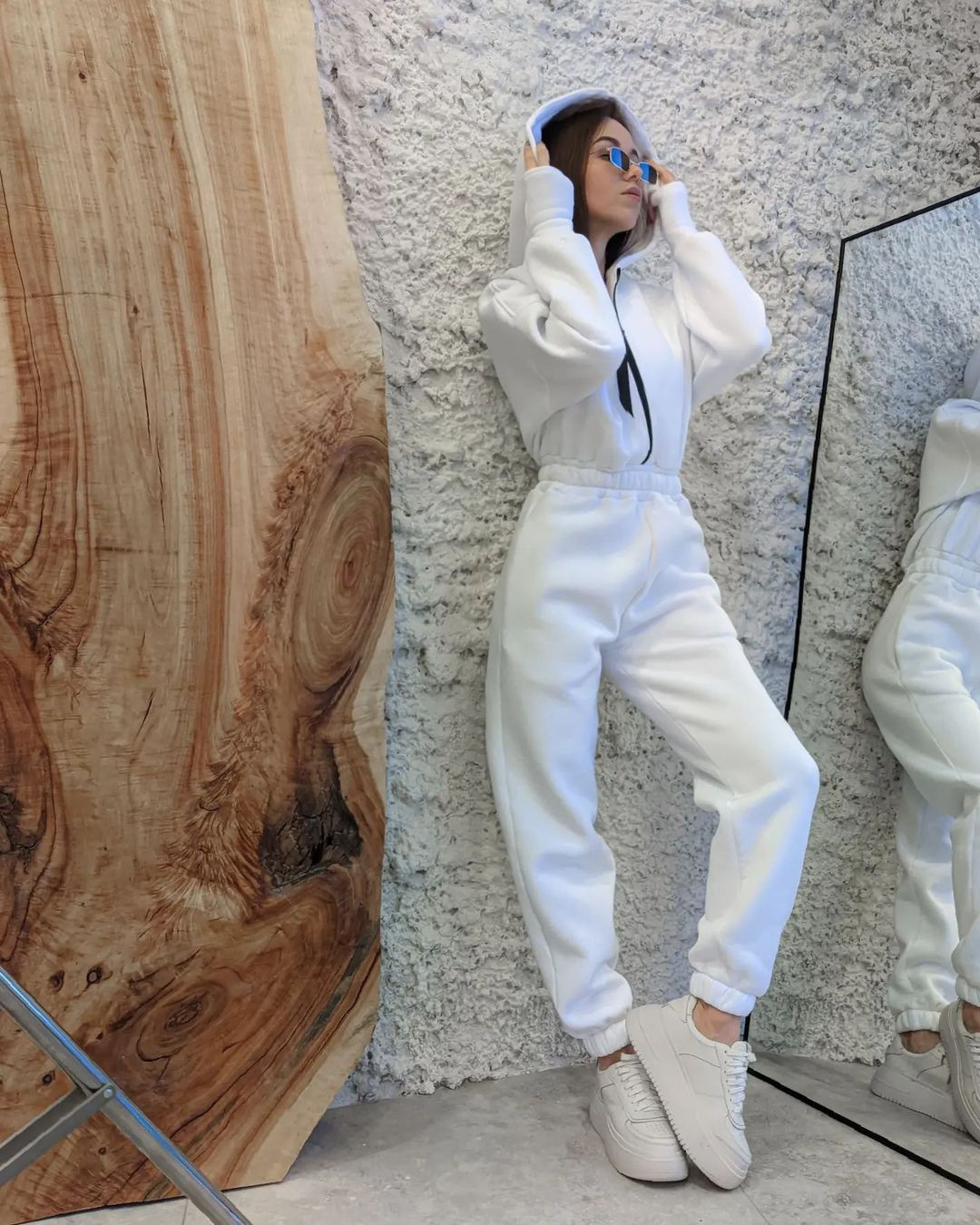 https://fulmo-img-server.com/pants-set/9bc745cf-c993-434e-b530-ba5a8d155e1f.jpg