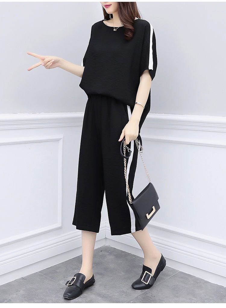 https://fulmo-img-server.com/pants-set/9de02c9e-e3c2-4e97-817c-24cb35e57092.jpg