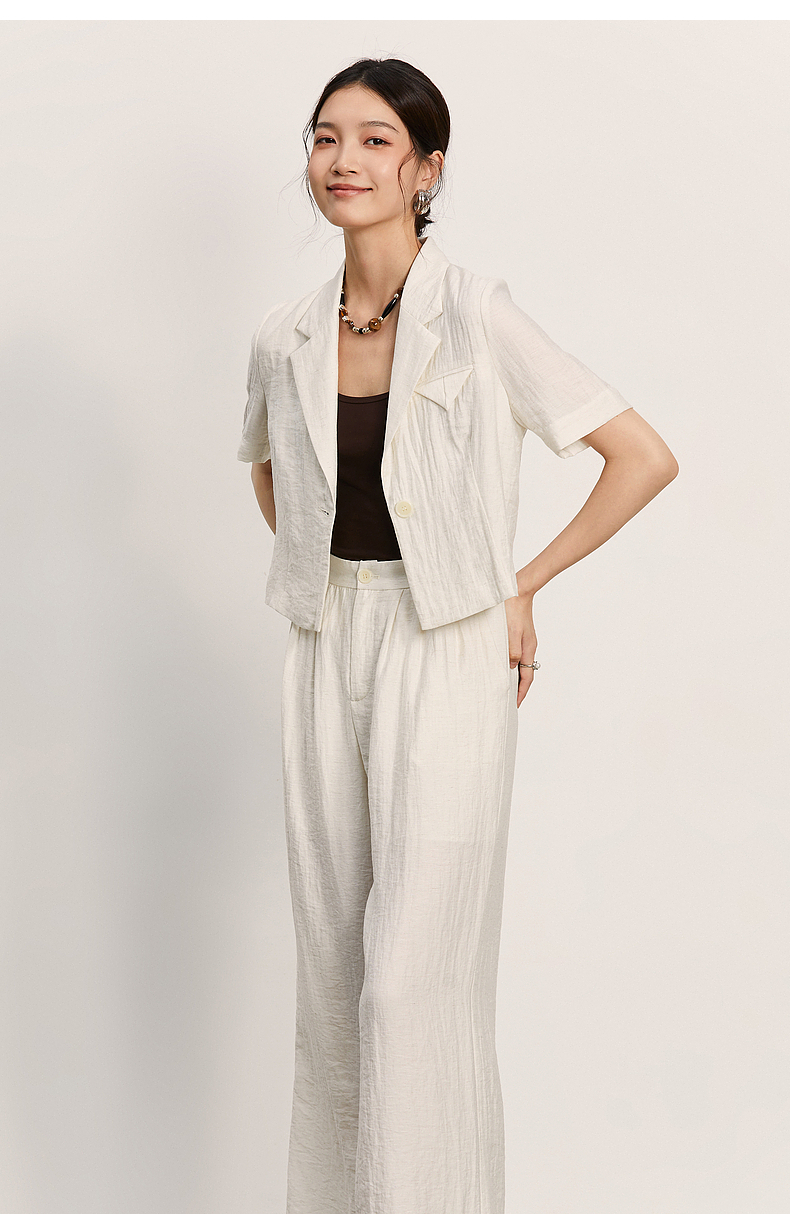 https://fulmo-img-server.com/pants-set/a1820c63-81e8-4262-a9a7-27bd550a08dc.jpg