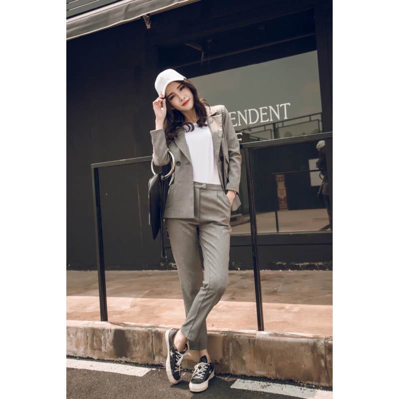 https://fulmo-img-server.com/pants-set/a3b4cd7d-35ad-48fb-aae2-30d711060c05.jpg
