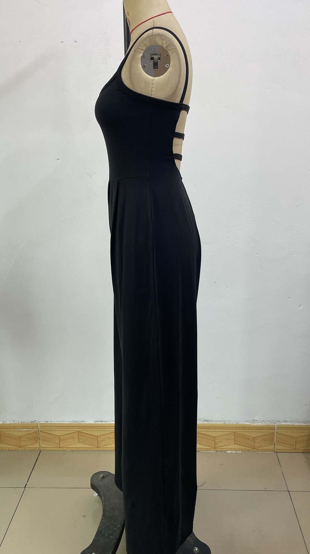 https://fulmo-img-server.com/pants-set/a75193c9-569d-4bb3-acf7-df561c312c47.jpg