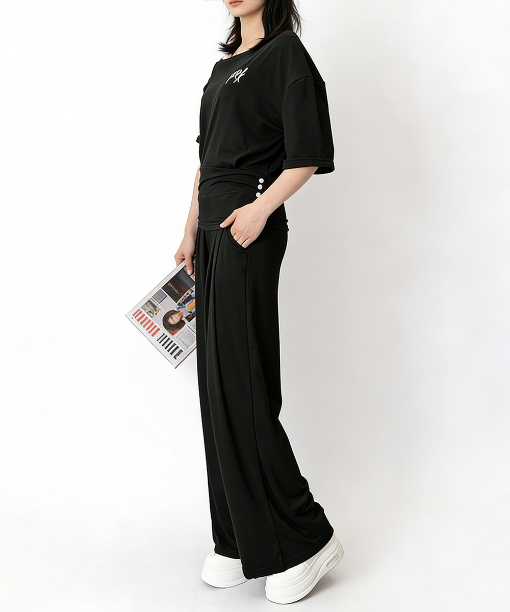 https://fulmo-img-server.com/pants-set/a8c8d432-09ea-46d5-8880-bfe663abc13e.jpg