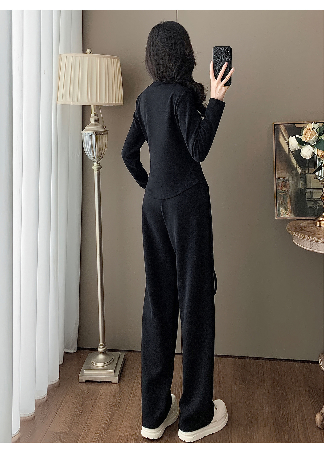 https://fulmo-img-server.com/pants-set/a9576d50-d733-4988-b652-04fe236f5a03.jpg