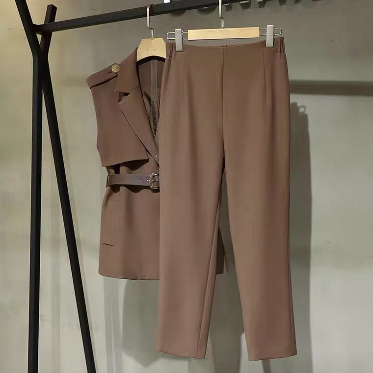 パンツセットアップ ベスト風ジレとワイドパンツセット