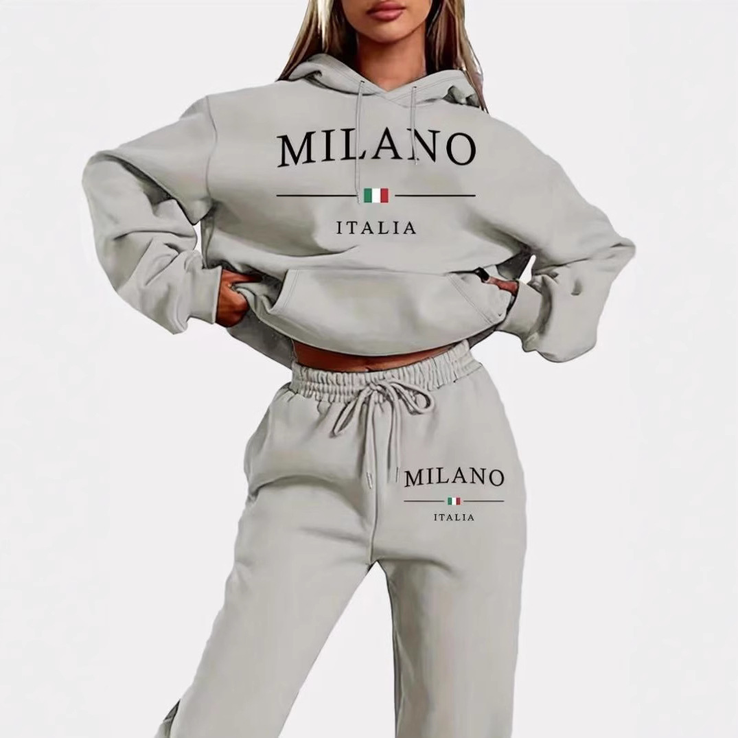MILANOロゴ・スウェット パンツセットアップ ：リラックスと洗練を同時に叶える一着