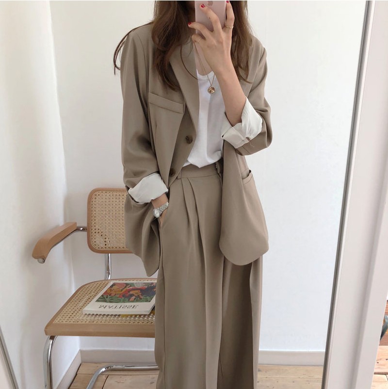 https://fulmo-img-server.com/pants-set/b20a57ca-405f-4aa9-a20a-cb0a12d743dc.jpg