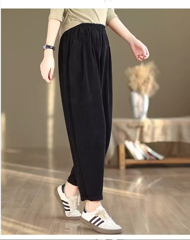 https://fulmo-img-server.com/pants-set/b3770c20-dddf-4f0e-aad5-7171735ec3b9.jpg