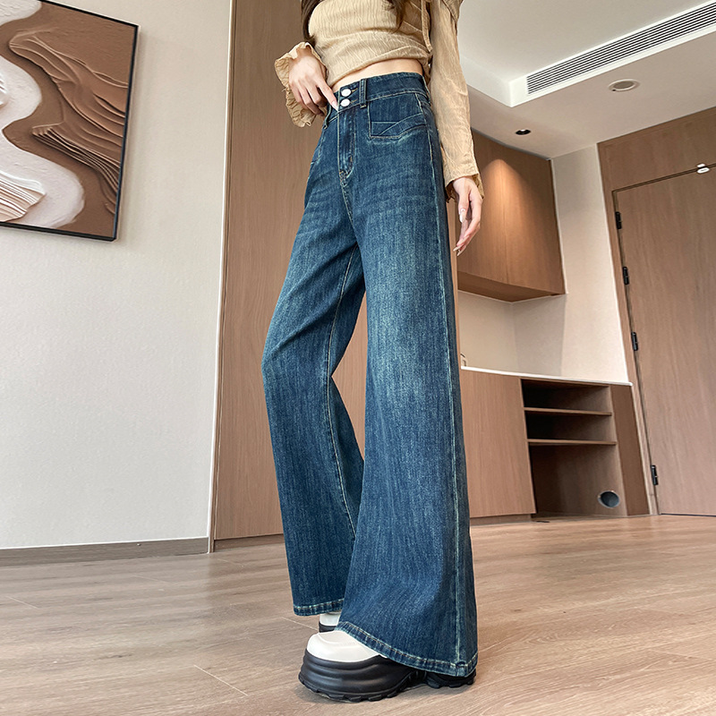 https://fulmo-img-server.com/pants-set/b5e678e2-3cb7-4520-8b7e-12a09648327f.jpg
