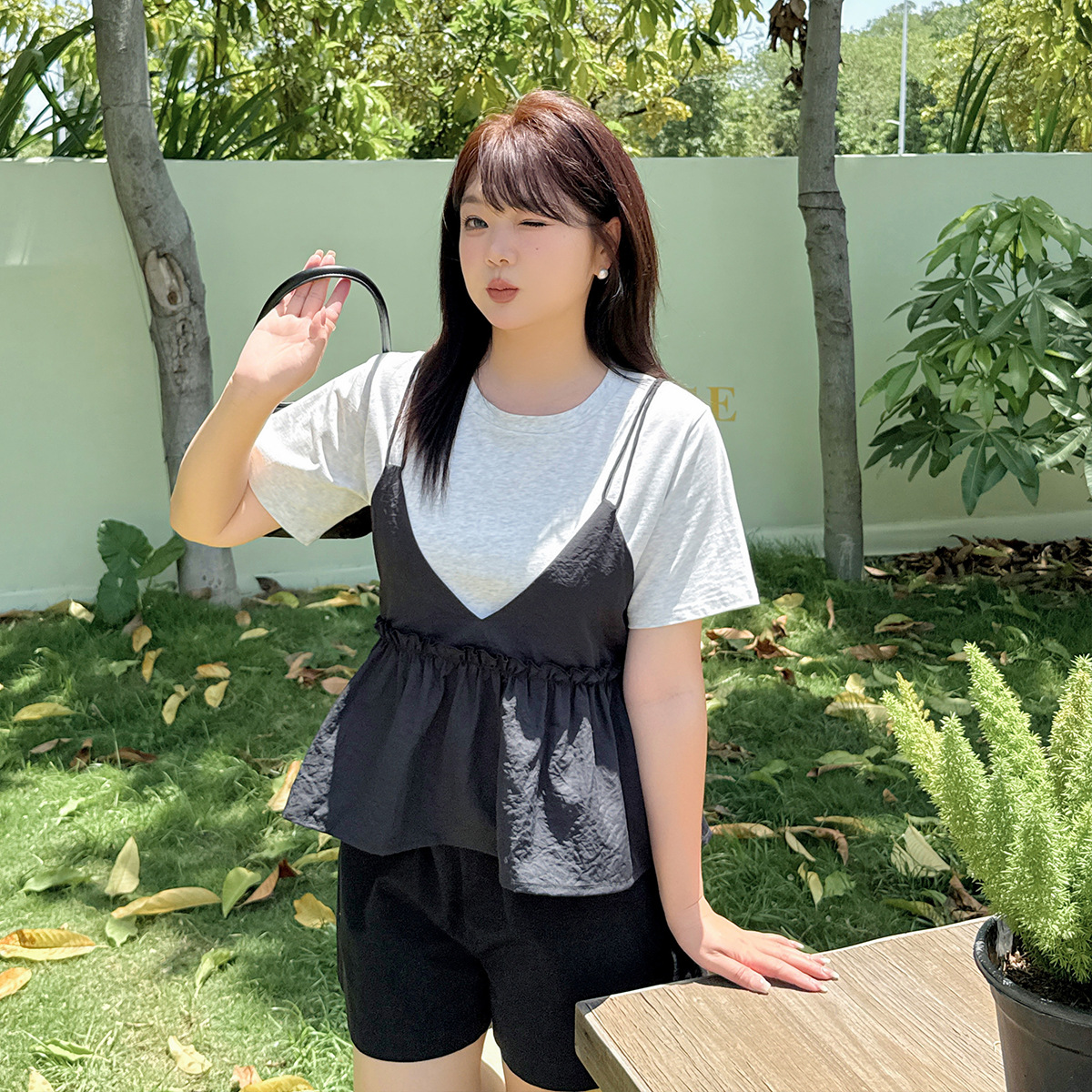 パンツセットアップ 重ね着風キャミソールパンツセット