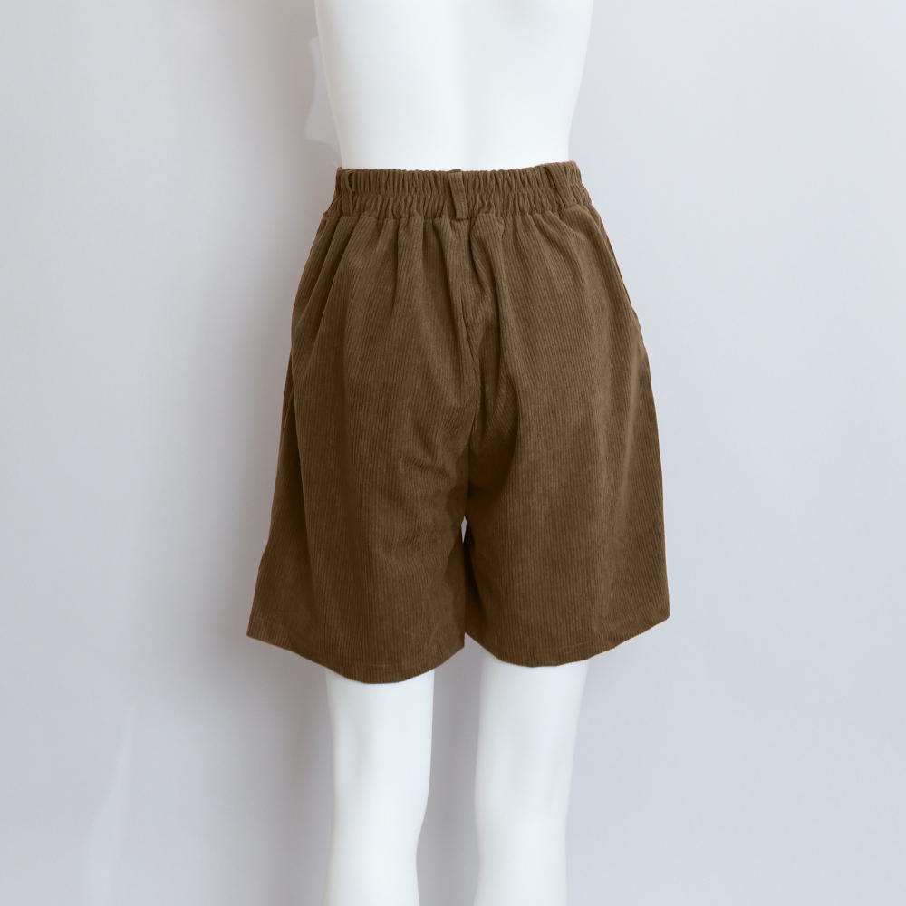 https://fulmo-img-server.com/pants-set/ba829703-5073-4d9b-b173-c3dc6bcee9c1.jpg