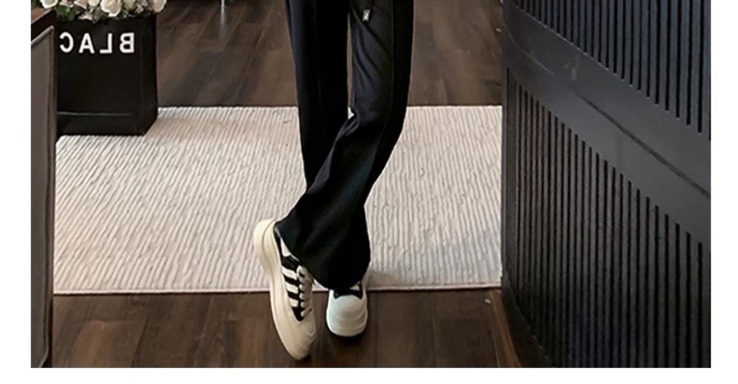 https://fulmo-img-server.com/pants-set/bb0d4cc7-bfa3-449d-9ba4-df98e19c926e.jpg