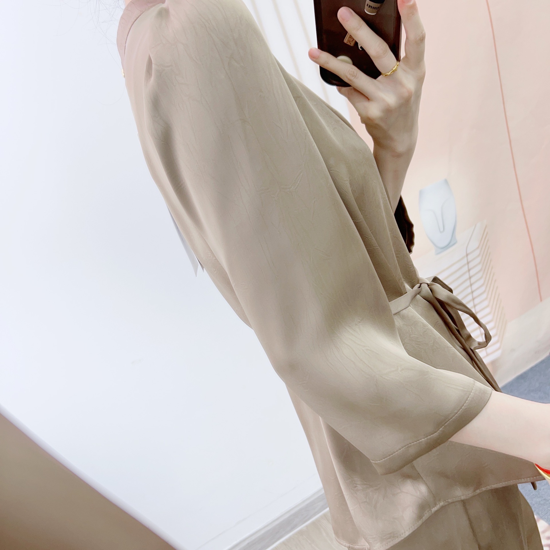 パンツセットアップ 立体感あるベルト付きワイドパンツセット