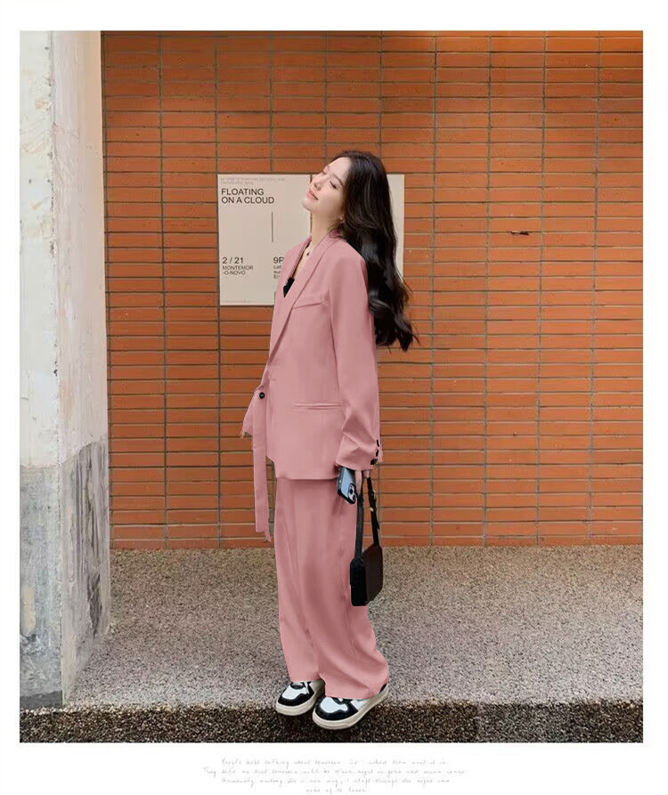 https://fulmo-img-server.com/pants-set/befcfcd5-ef3b-4ce8-8d55-bbb081b30f9e.jpg