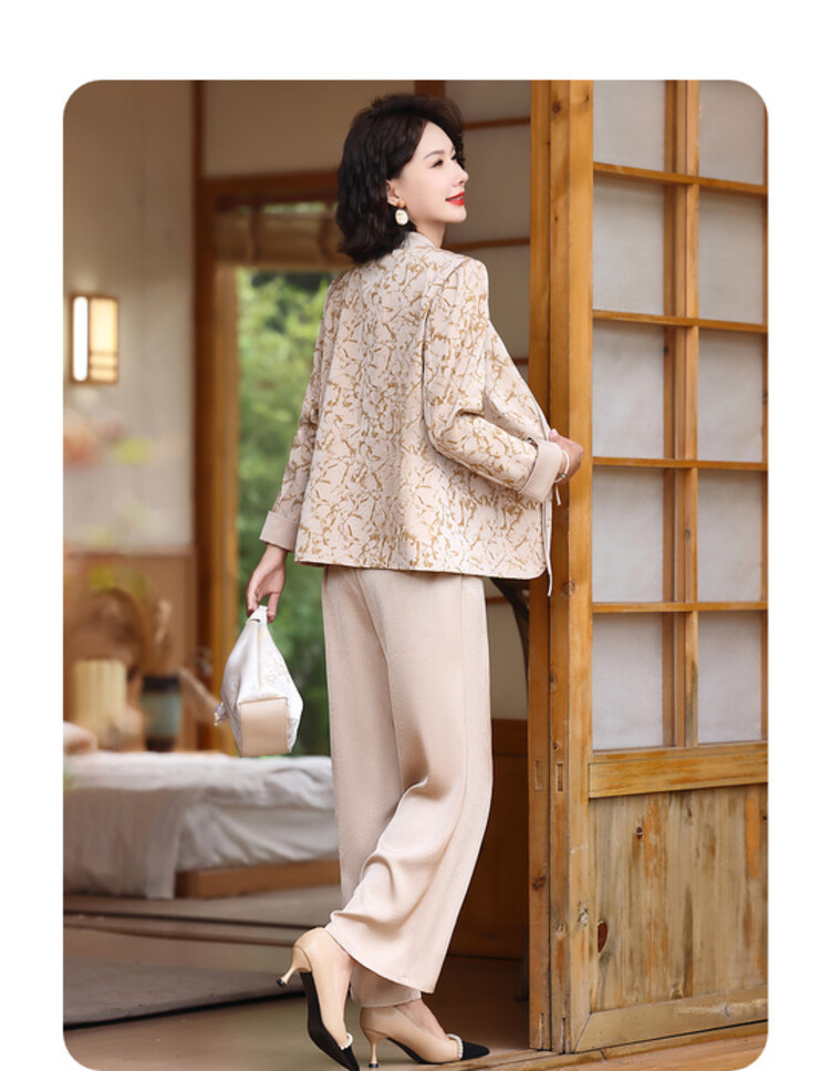 https://fulmo-img-server.com/pants-set/c1e1b72c-1d53-4747-a2aa-0883d230c460.jpg
