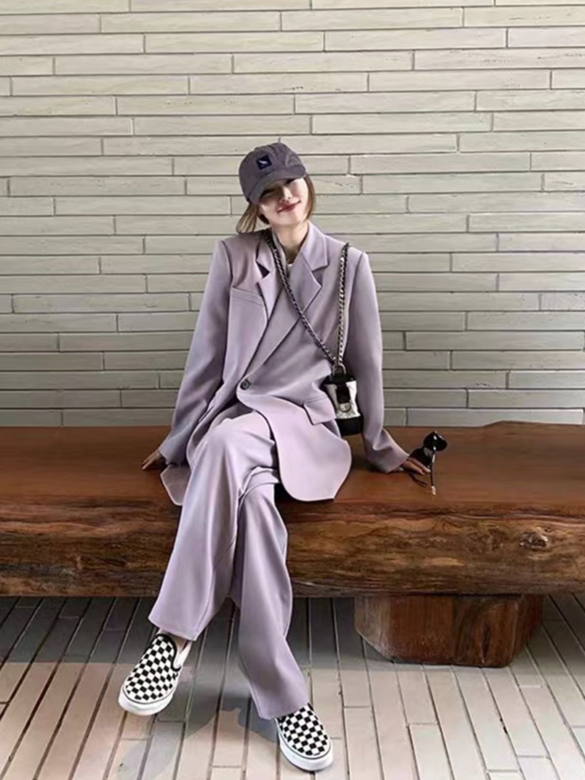 https://fulmo-img-server.com/pants-set/c634acf3-4f86-4621-990e-dd9def78f0a6.jpg