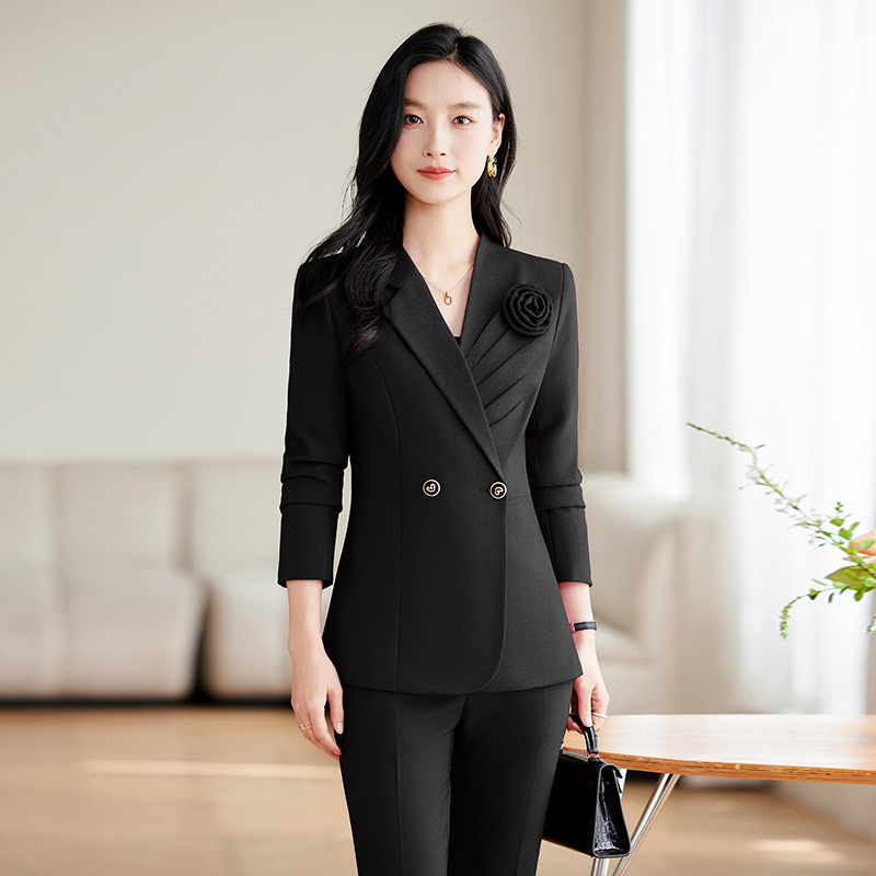 パンツセットアップ フラワーコサージュ付きダブルテーラードジャケットパンツセットアップ