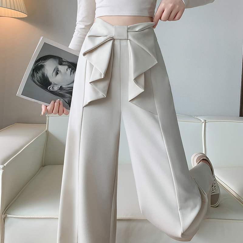 https://fulmo-img-server.com/pants-set/c79a8c8d-09cb-481a-87f7-3ffb1d607dc8.jpg