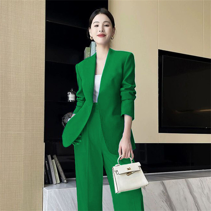 https://fulmo-img-server.com/pants-set/c7c68655-a2b6-419a-8708-3cb8450071f4.jpg