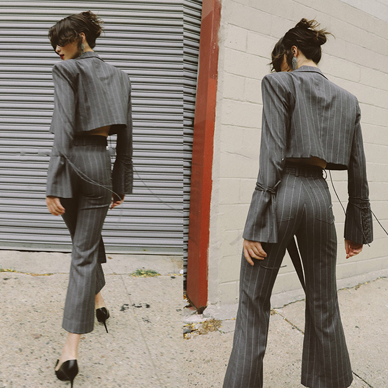 https://fulmo-img-server.com/pants-set/c982a6c0-4b3b-45d8-befc-7a617b0adaba.jpg