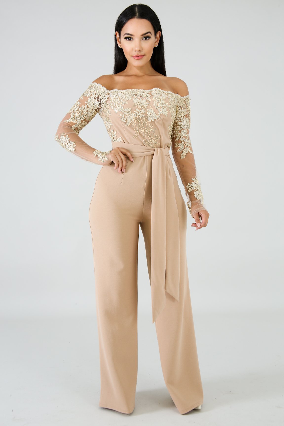 https://fulmo-img-server.com/pants-set/c9a035c4-9eaa-44e8-8e0e-25af9a7e25ff.jpg