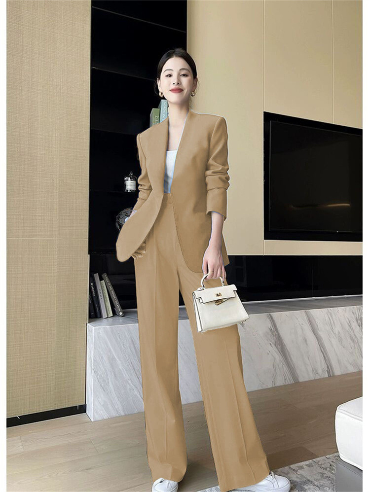 https://fulmo-img-server.com/pants-set/ca331e40-025a-4287-a8da-5c1ed88445ff.jpg
