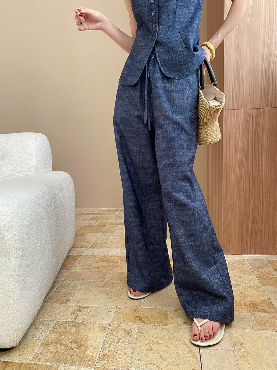 https://fulmo-img-server.com/pants-set/cad9ba17-0c1d-4877-b5f6-5fcd8ed7439a.jpg