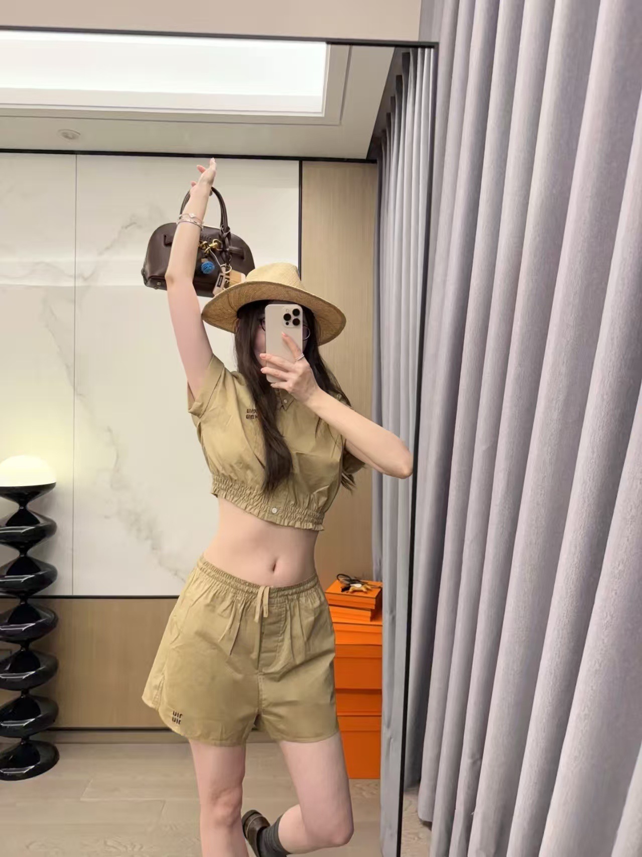 パンツセットアップ クロップド丈ショートセットアップ