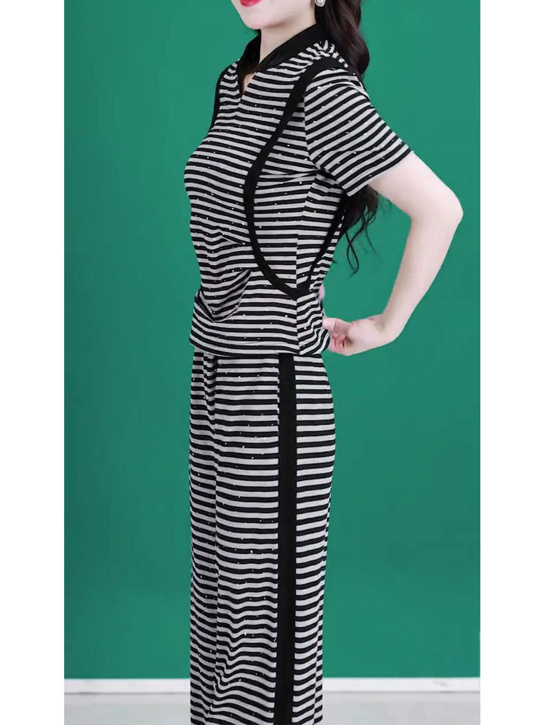 https://fulmo-img-server.com/pants-set/ccc198cb-3df5-4600-95af-ce20de088b89.jpg