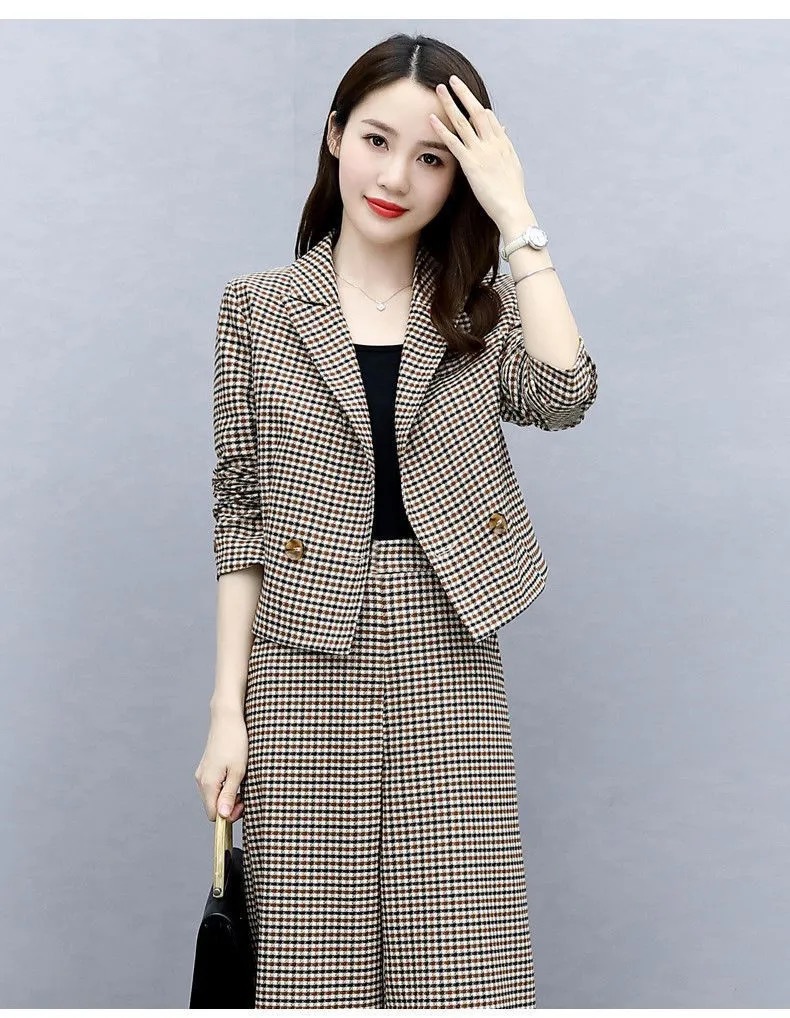 https://fulmo-img-server.com/pants-set/ccc6820a-efb7-451b-8b78-451b2e51448b.jpg