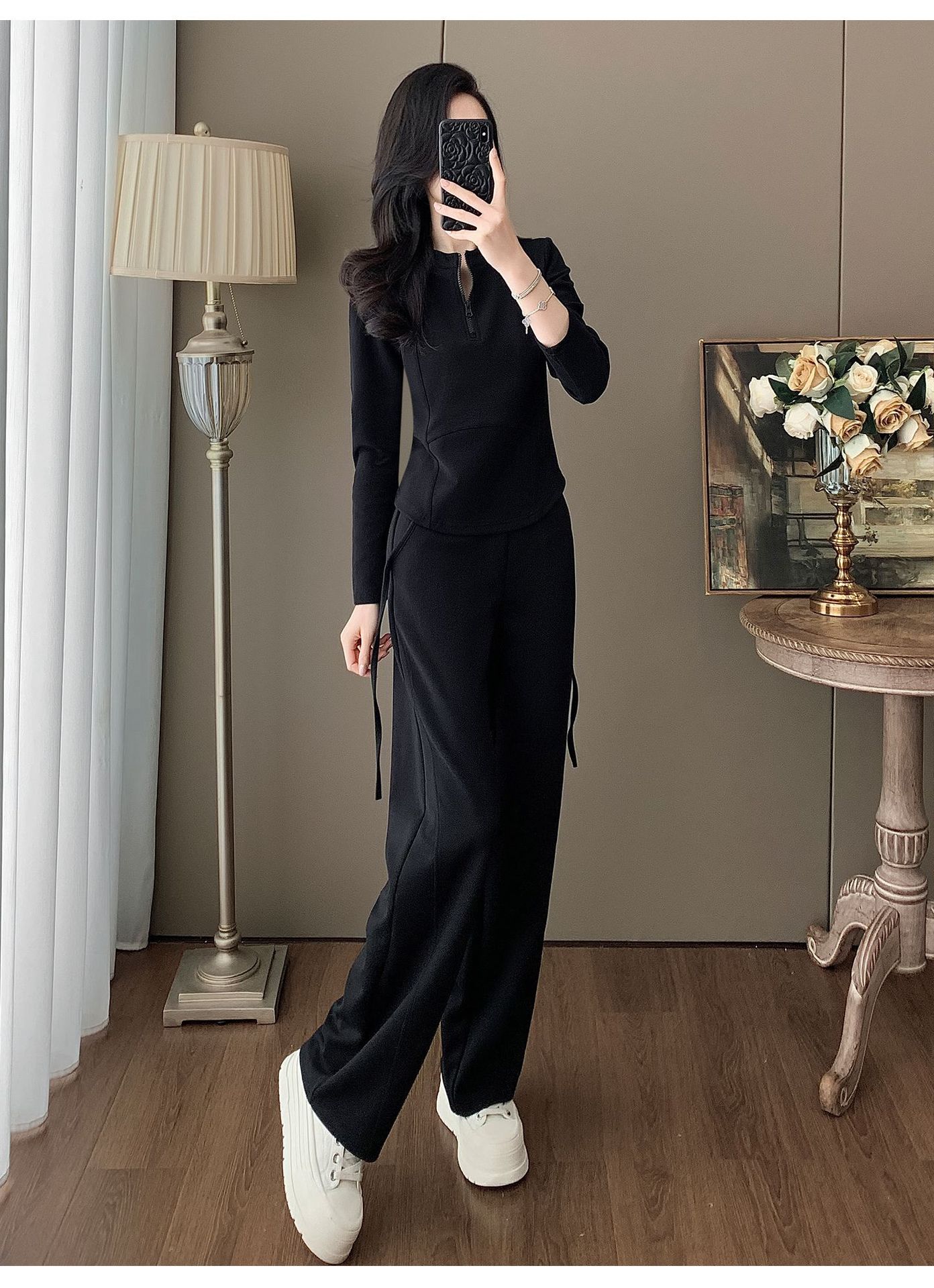 https://fulmo-img-server.com/pants-set/ccd30e60-4ce9-423f-acea-e6c82bbb174e.jpg