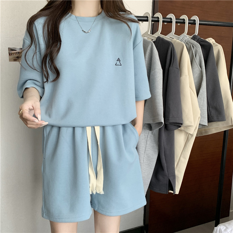 パンツセットアップ シンプル三角ワンポイントセットアップ