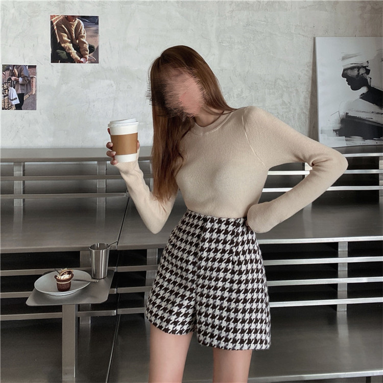 パンツセットアップ 大人女子 丸首ニット ハイウエストショートパンツ セット