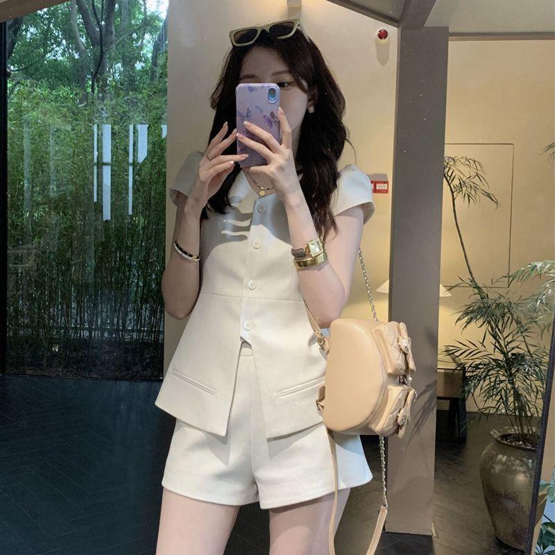 https://fulmo-img-server.com/pants-set/d45f9dcd-f53b-49f1-a871-472c1a28c750.jpg