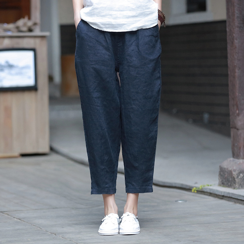 パンツセットアップ リネン素材のゆったりクロップドパンツ