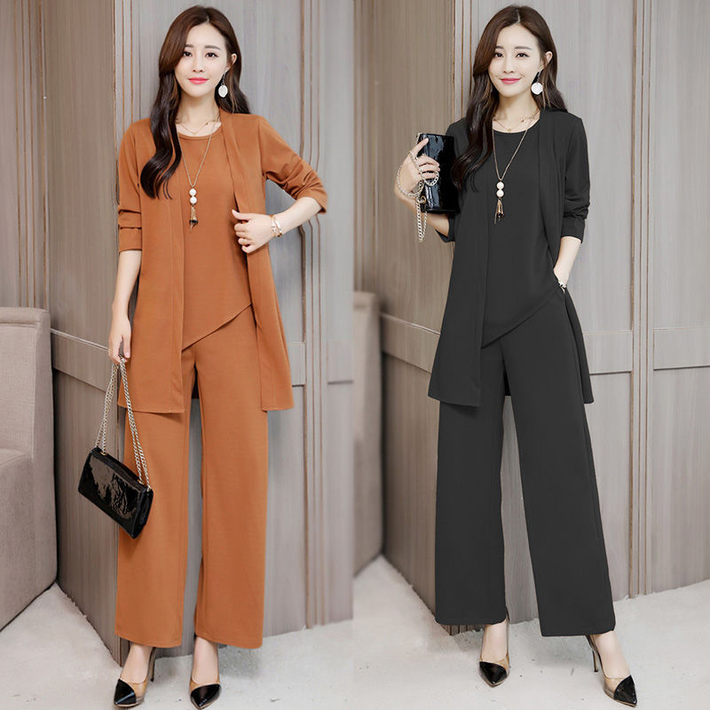 https://fulmo-img-server.com/pants-set/d71b5837-f595-4627-813e-a83d92b30630.jpg