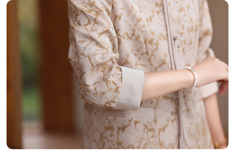 https://fulmo-img-server.com/pants-set/d9890717-7c07-4179-8a97-2df8c1f1d16b.jpg