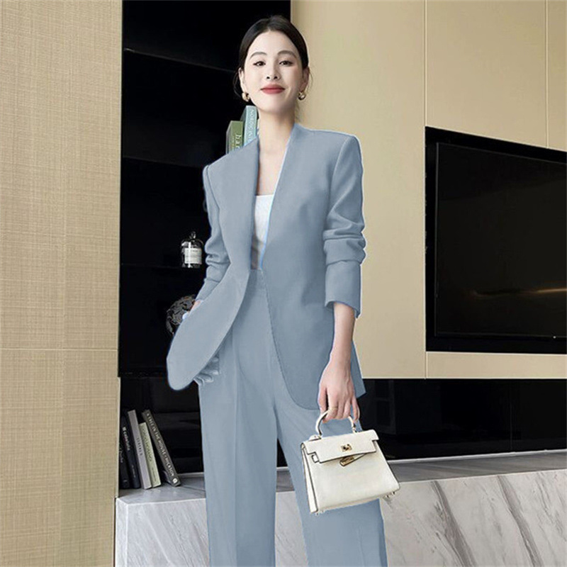 https://fulmo-img-server.com/pants-set/da4ef540-b142-4ed0-b8b9-47fff72ff64b.jpg