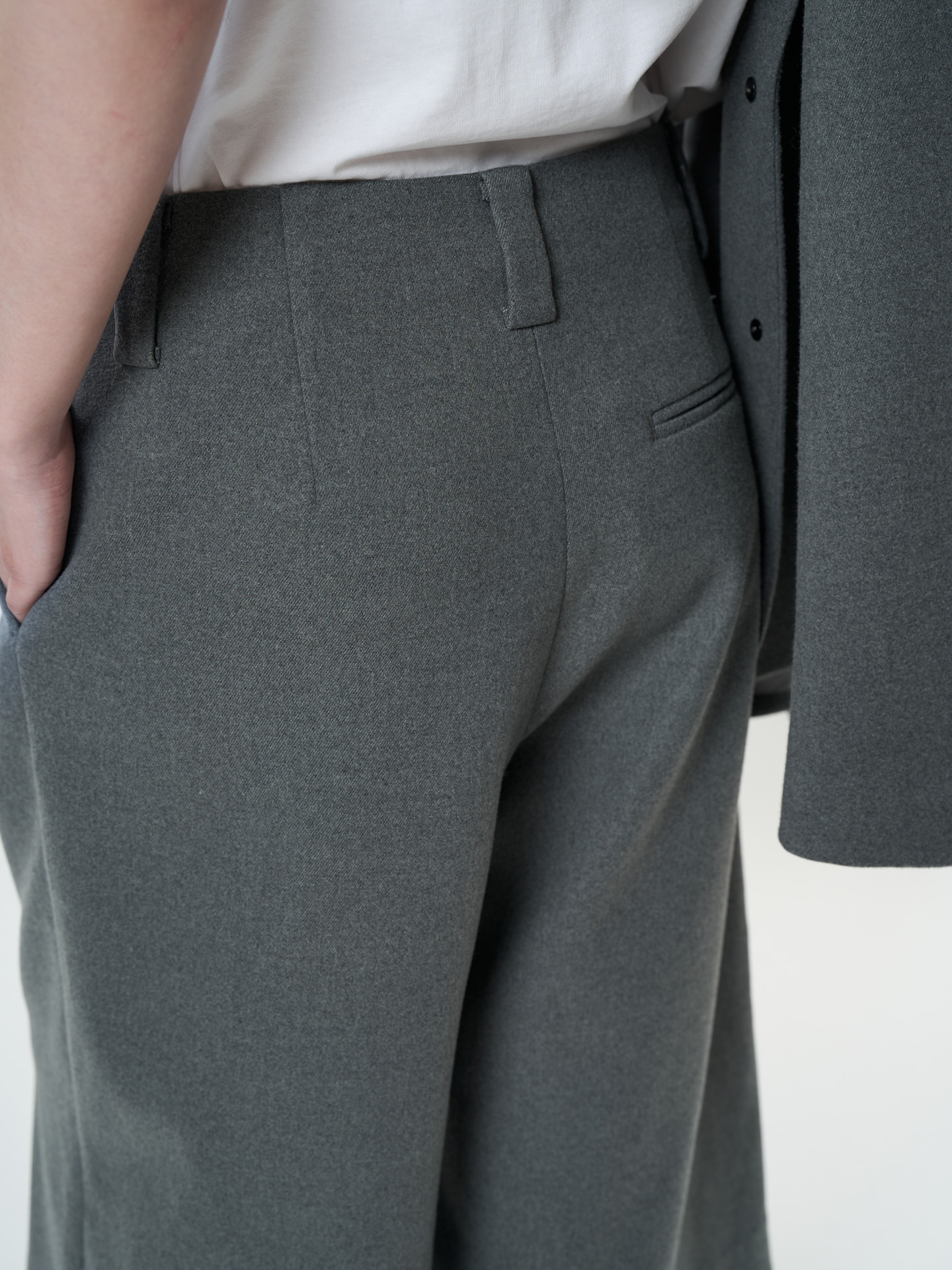 パンツセットアップ 洗練ショートパンツセットアップ