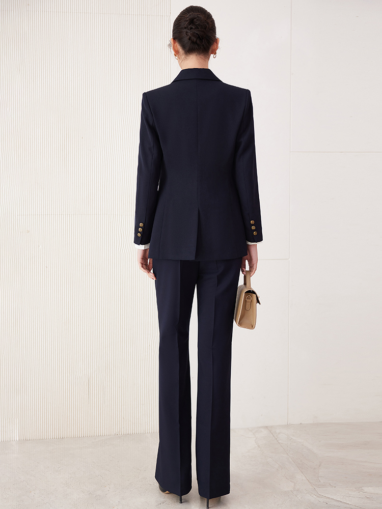 https://fulmo-img-server.com/pants-set/e65d35dc-d4d7-4195-87d6-fa44b0a9c80c.jpg