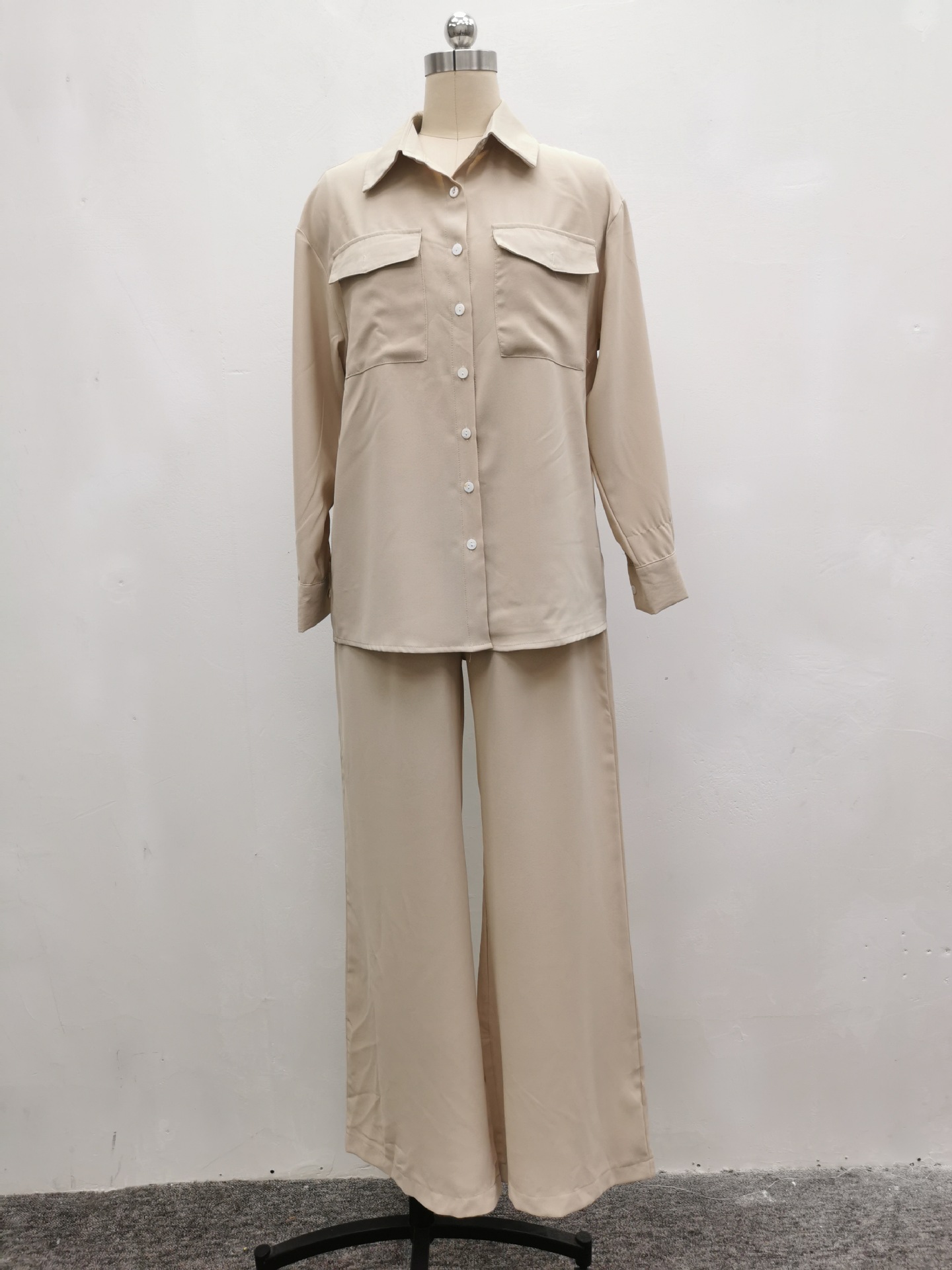 パンツセットアップ こなれ感ゆったりシャツセットアップ