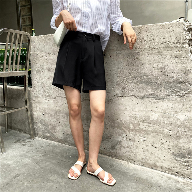 パンツセットアップ 上品シルエット タックショートパンツ