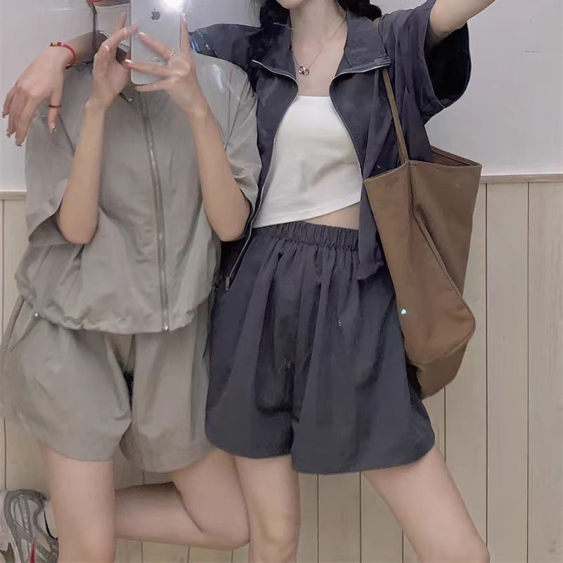 パンツセットアップ ジップアップブルゾン風ショートパンツセット