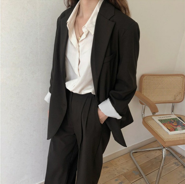 https://fulmo-img-server.com/pants-set/ef465497-112d-43e5-bc78-c26bd7d4498c.jpg