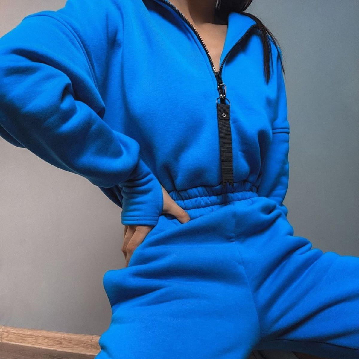 https://fulmo-img-server.com/pants-set/f29e2aaf-9452-451f-99e3-31ecc32b1465.jpg