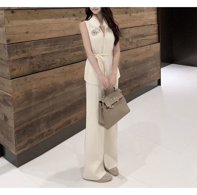 https://fulmo-img-server.com/pants-set/f463c5dd-1faf-4a1e-9e06-8322f15c6029.jpg