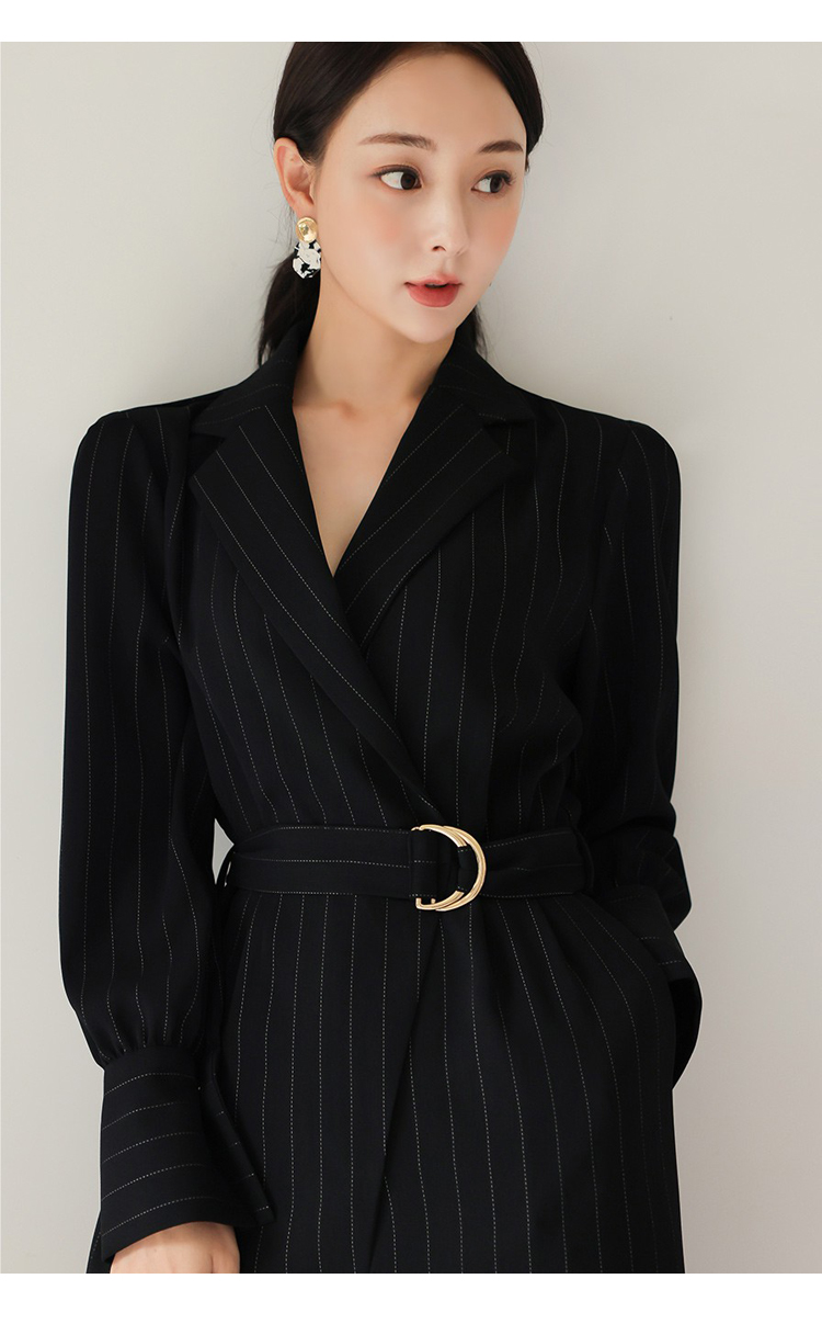 パンツセットアップ 上品ピンストライプ柄ベルト付きテーラードジャケット