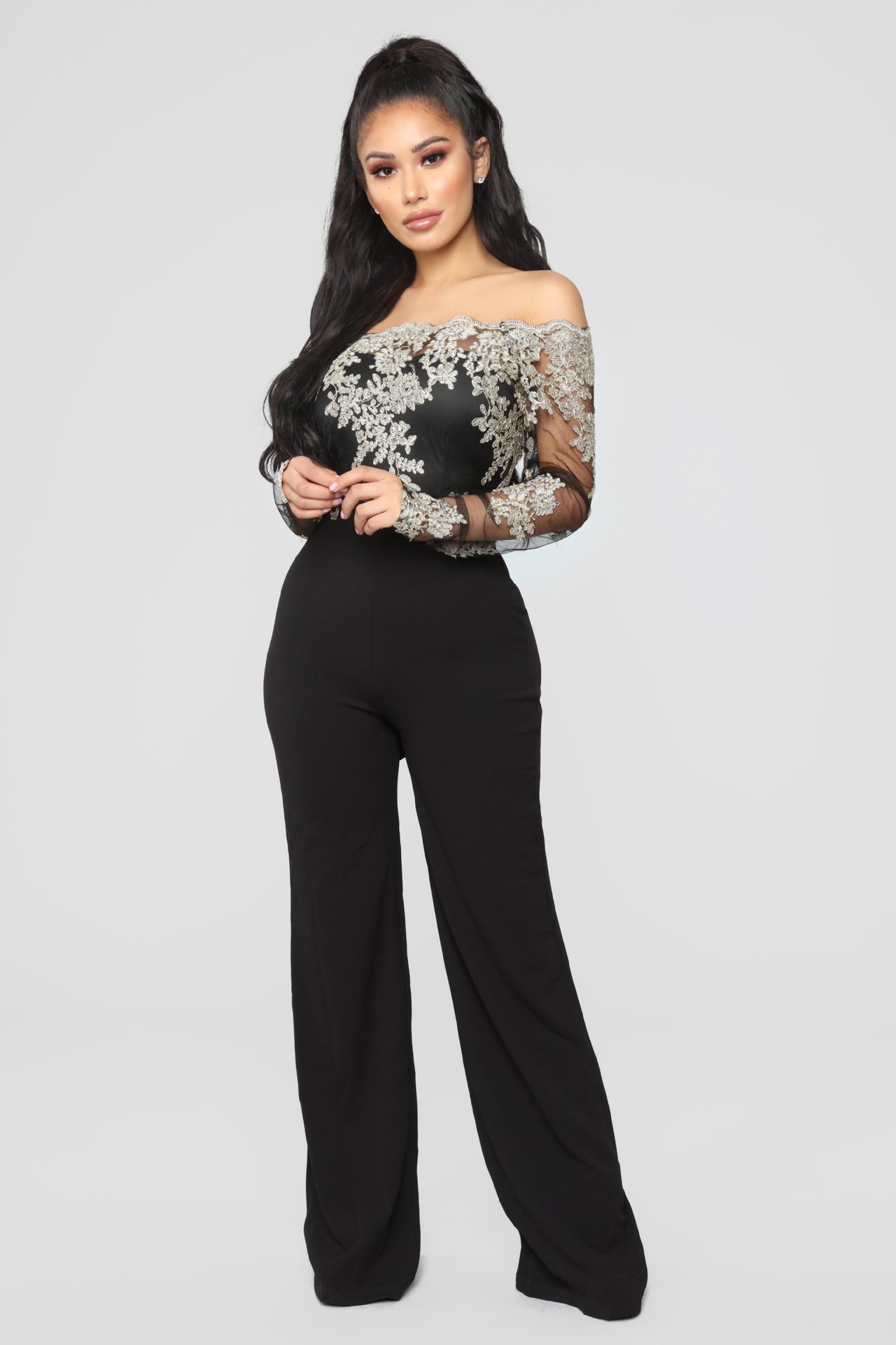 https://fulmo-img-server.com/pants-set/f529f36a-a2c3-4bfc-9db2-608fe39ab843.jpg